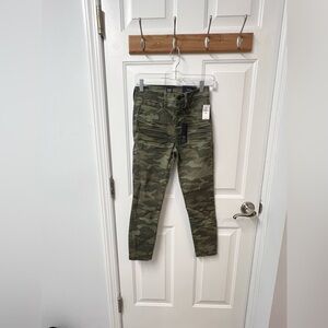 GAP HIGH RISE TRUE ANKLE SKINNY CAMO JEANS NWT